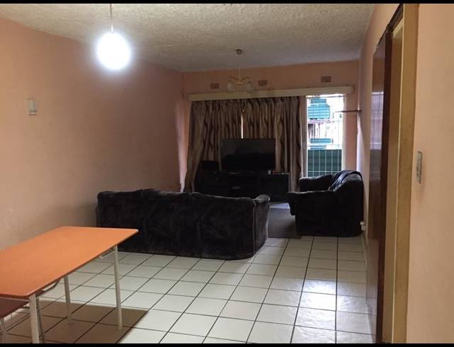 2 BEDROOM APARTMENT SOLD IN VANDERBIJLPARK CE 2